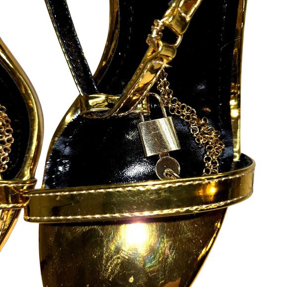Cape Robbin 7.5 Gold Lock Key Women's Sandals High Heel Shoes 7 1/2 - Picture 3 of 8